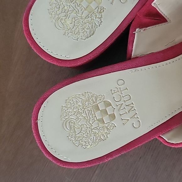 VINCE CAMUTO suede slide - Picture 2 of 5